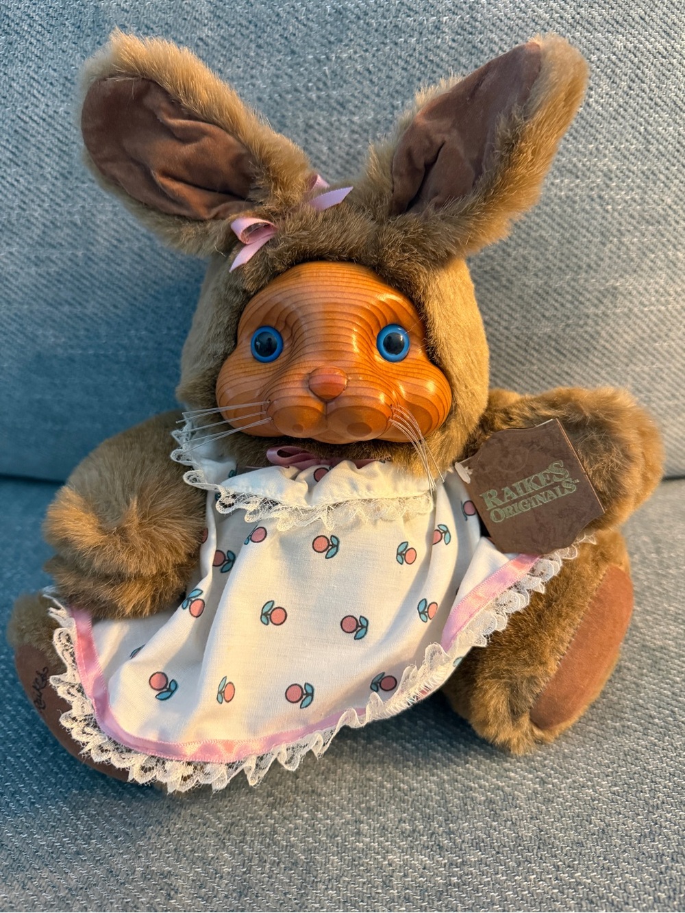 Vintage 1988 Robert Raikes Ashley Bunny Rabbit #20400 Wood Face Signed